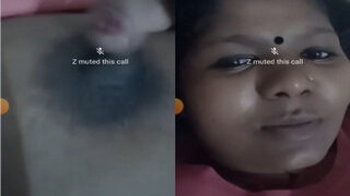 Mallu Bhabhi Shows Boobs On VC | Indian MMS