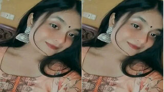 Desi Girl Shows Her Big Boobs | Indian MMS