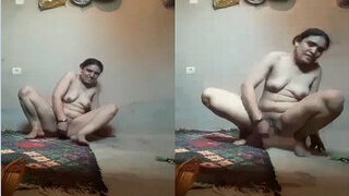 Horny Paki Bahbhi Fingering | Indian MMS