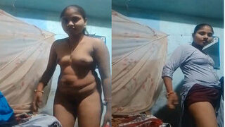 Desi Bhabhi Shows Her Nude Body Part 2 | Indian MMS