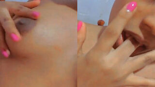 Horny Girl Shows Her Boobs | Indian MMS