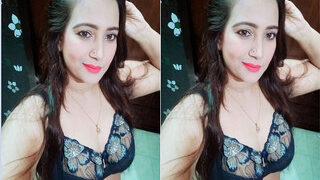 Sexy Desi Wife Shows Her Big Boobs And Pussy Part 3 | Indian MMS