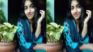 Cute Desi Girl Shows Her Boobs Part 2 | Indian MMS