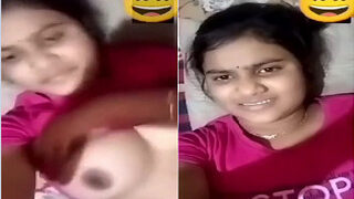 Desi Girl Shows Her Boobs On VC | Indian MMS