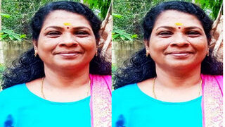 Desi Bhabhi Shows Her Boobs On VC Part 1 | Indian MMS