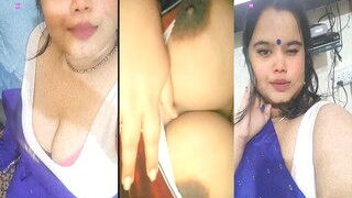 Desi Girl Shows Her Big Boobs | Indian MMS