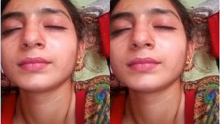 Horny Paki Girl Shows Nude Body And Fingering Part 3 | Indian MMS