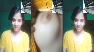 Cute Desi Girl Shows Boobs | Indian MMS