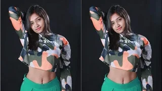 Cute Desi Girl Shows Her Nude Body Part 1 | Indian MMS