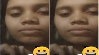 Desi Girl Shows Her Boobs And Pussy To Lover On VC | Indian MMS