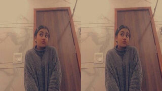 Horny Desi Girl Masturbating | Indian MMS