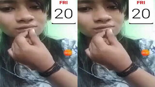 Desi Girl Shows Her Boobs On VC | Indian MMS