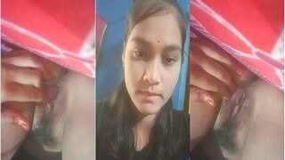 Desi Girl Shows Pussy | Indian MMS