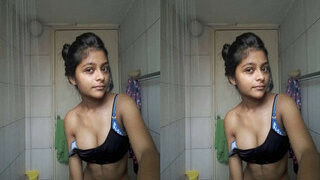 Horny Lankan Girl Shows Boobs | Indian MMS