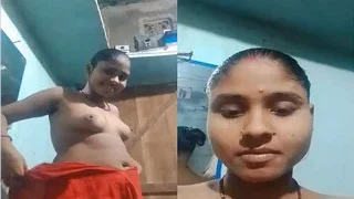 Desi Bhabhi Shows Her Boobs | Indian MMS