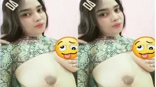 Nepali Girl Shows Boobs | Indian MMS