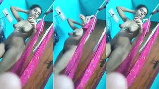 Desi Vlg Girl Nude Video Record By Lover | Indian MMS