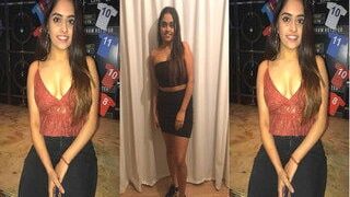Sexy Desi Girl Shows Nude Body Part 2 | Indian MMS