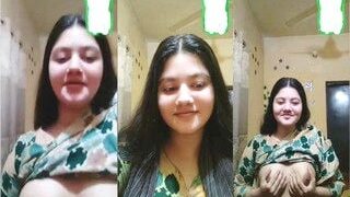 Sexy Desi Mall Shows Boobs | Indian MMS