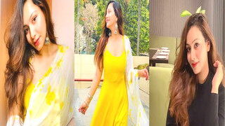 Sexy Desi Girl Shows Her Boobs | Indian MMS